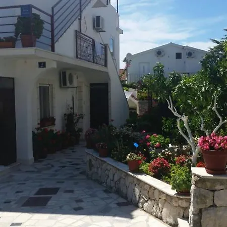 Apartments Ivano Trogir Exterior photo